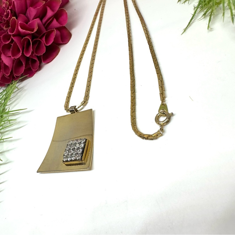 VINTAGE⚜️Abstract Crystal Embellished Pendant Necklace - Picture 3 of 8